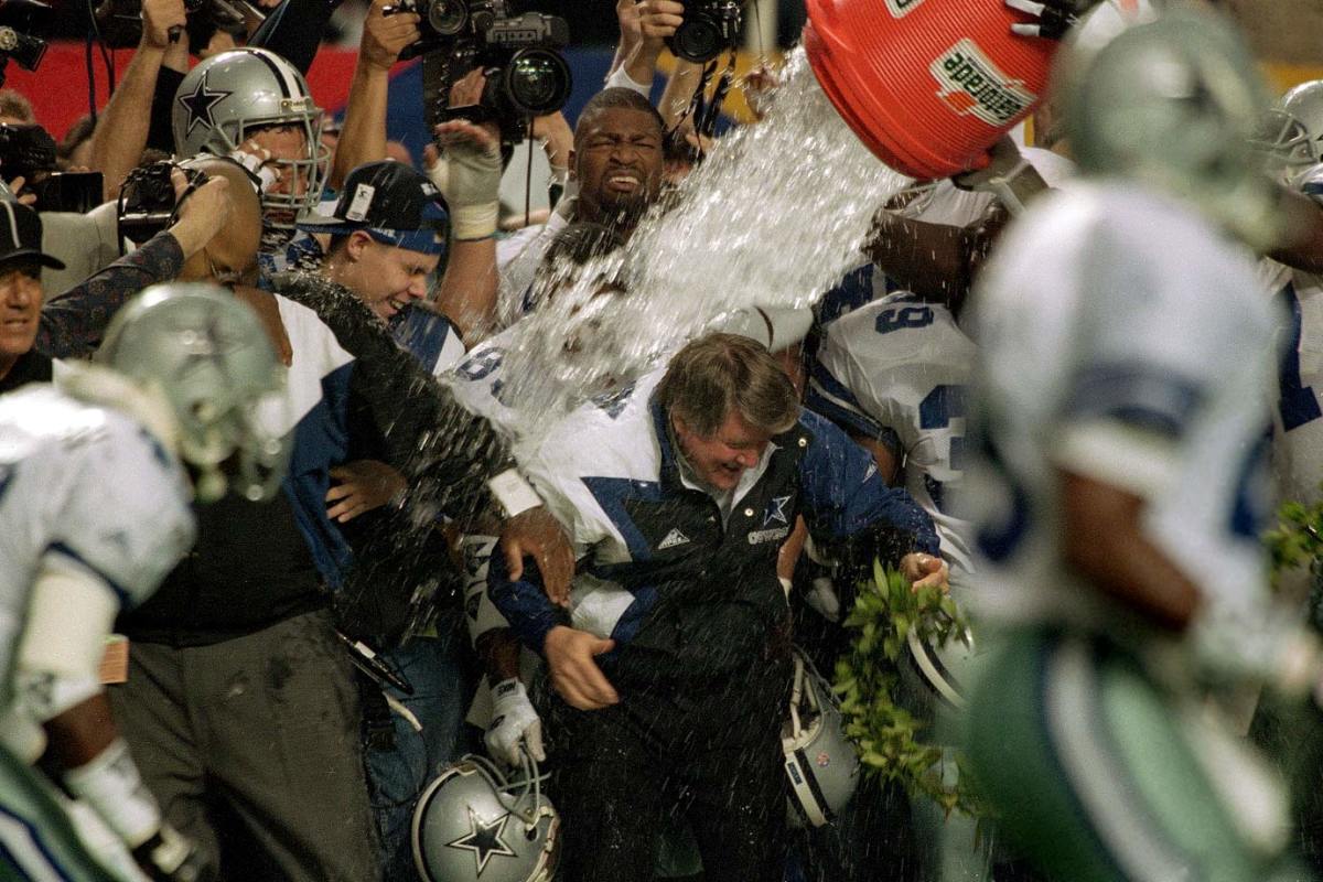 1994-Super-Bowl-XXVIII-Gatorade-shower-Jimmy-Johnson-001158136.jpg