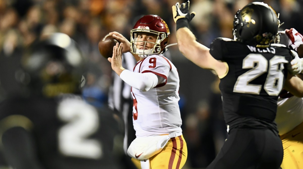 Freshman quarterback Kedon Slovis threw four touchdowns against Arizona State on Saturday.