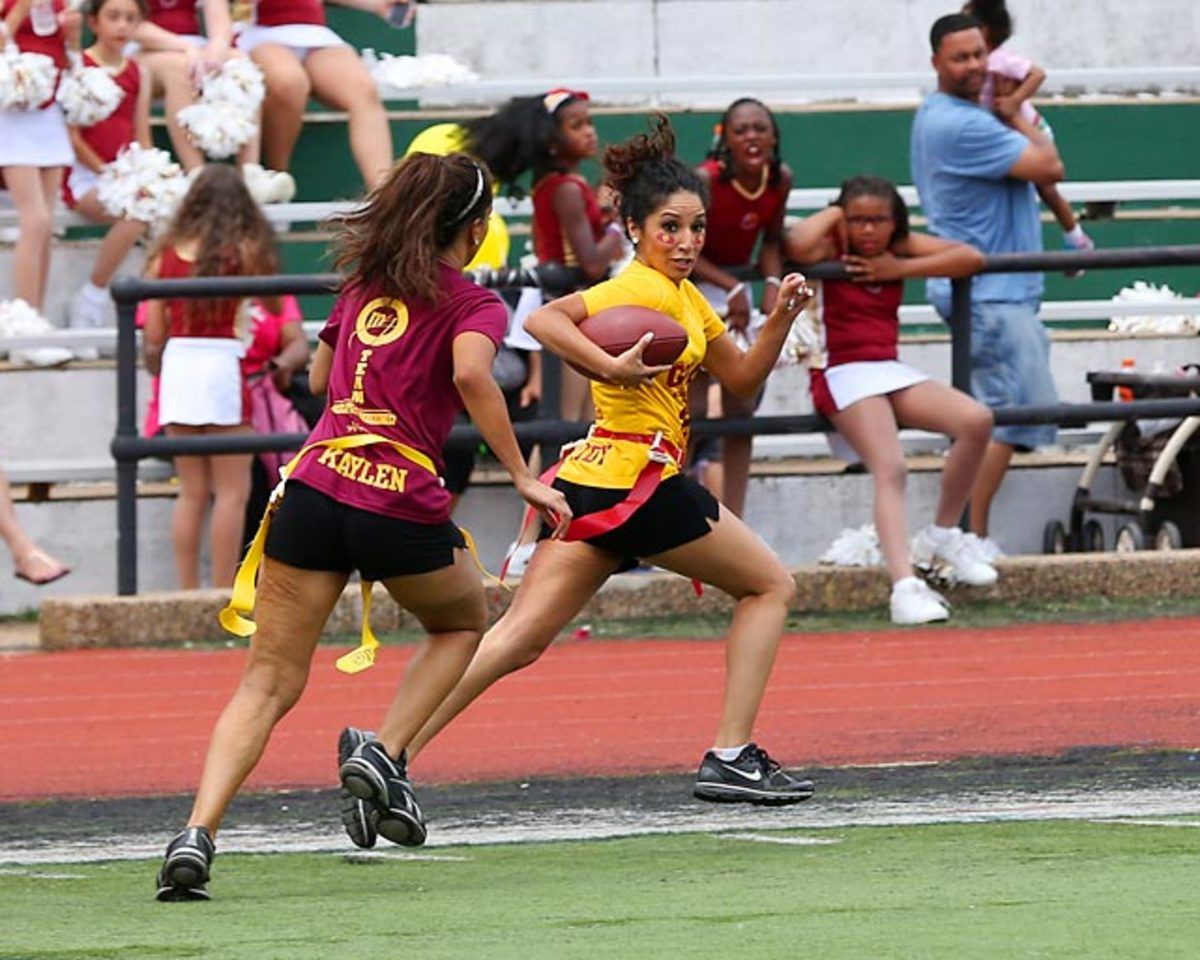 Washington-Redskins-cheerleaders-BEA_5259A.jpg