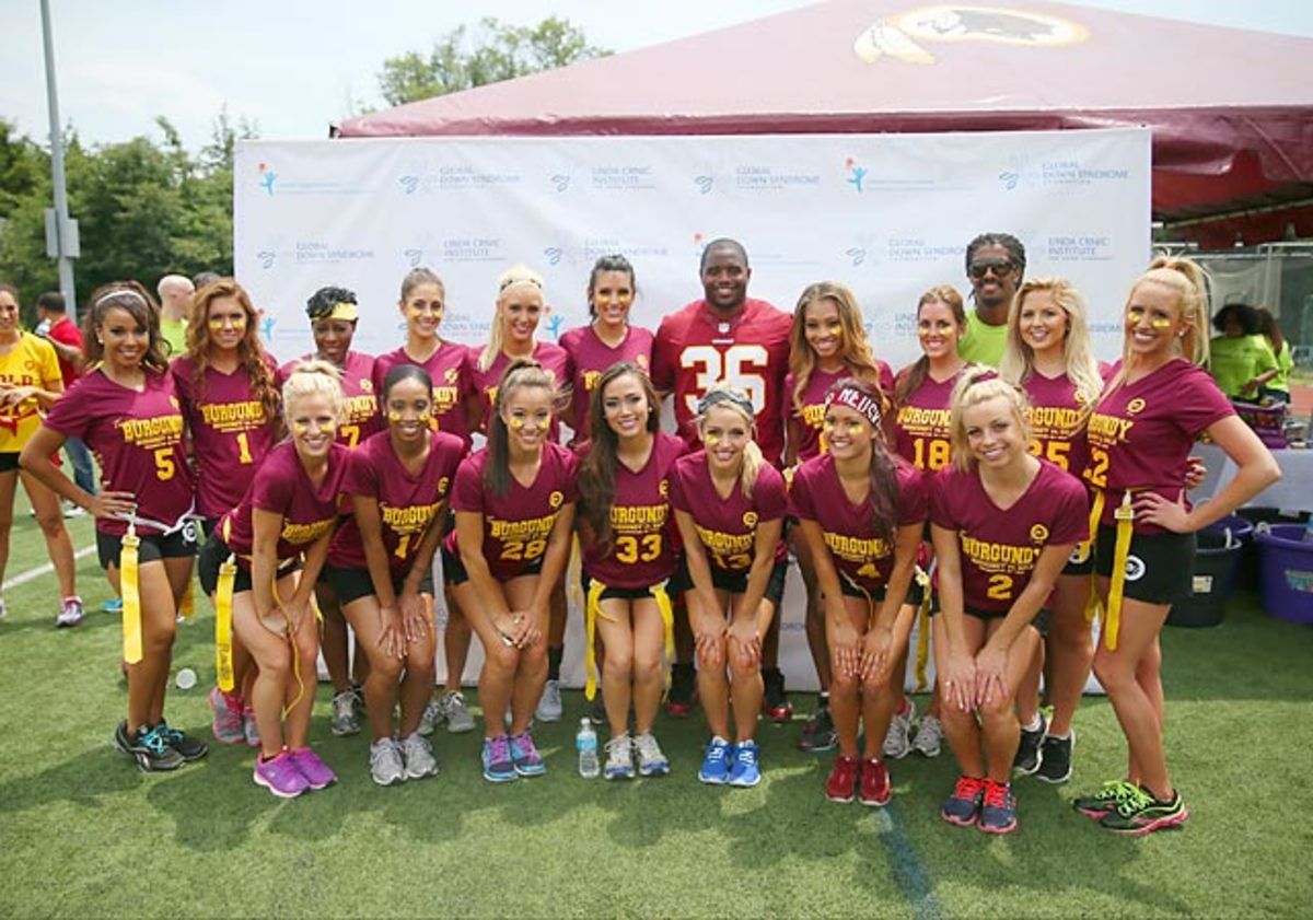 Washington-Redskins-cheerleaders-BEA_3409A.jpg