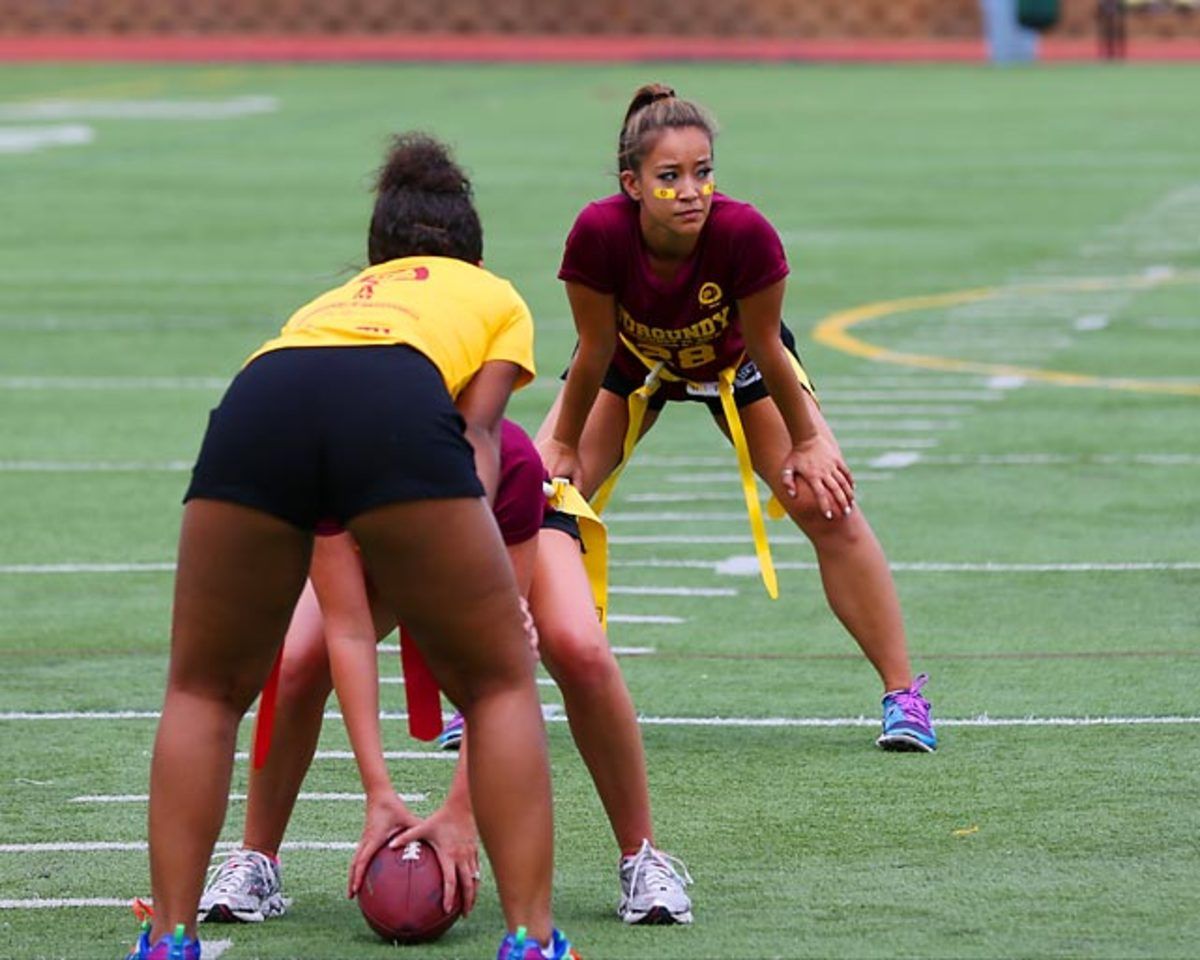 Washington-Redskins-cheerleaders-BEA_5054A.jpg