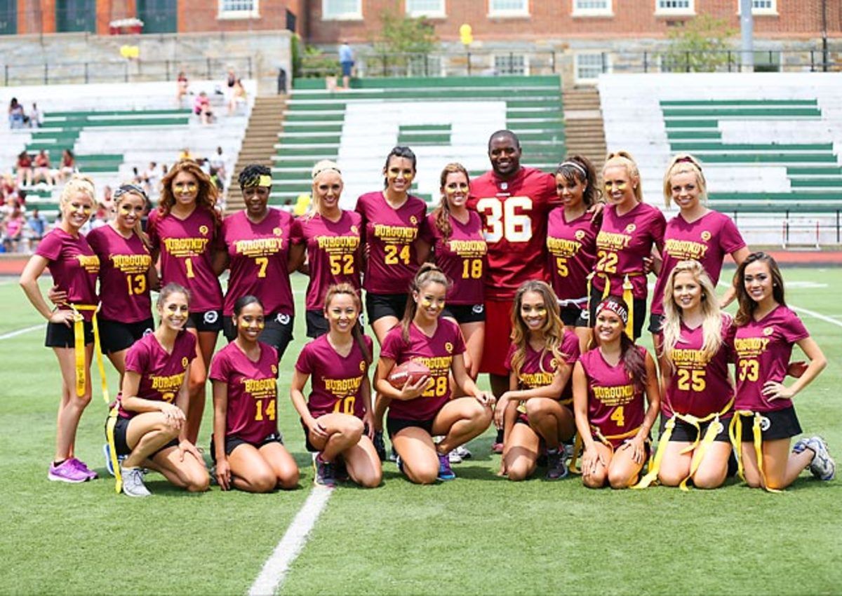 Washington-Redskins-cheerleaders-BEA_3170A.jpg