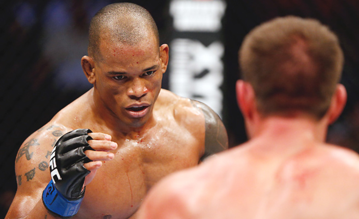 si/dam/assets/140318151653-hector-lombard-ufc-welterweight-johny-hendricks-single-image-cut.jpg