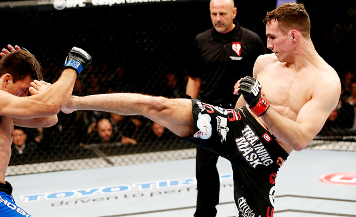 si/dam/assets/140318152725-rory-macdonald-ufc-welterweight-johny-hendricks-single-image-cut.jpg