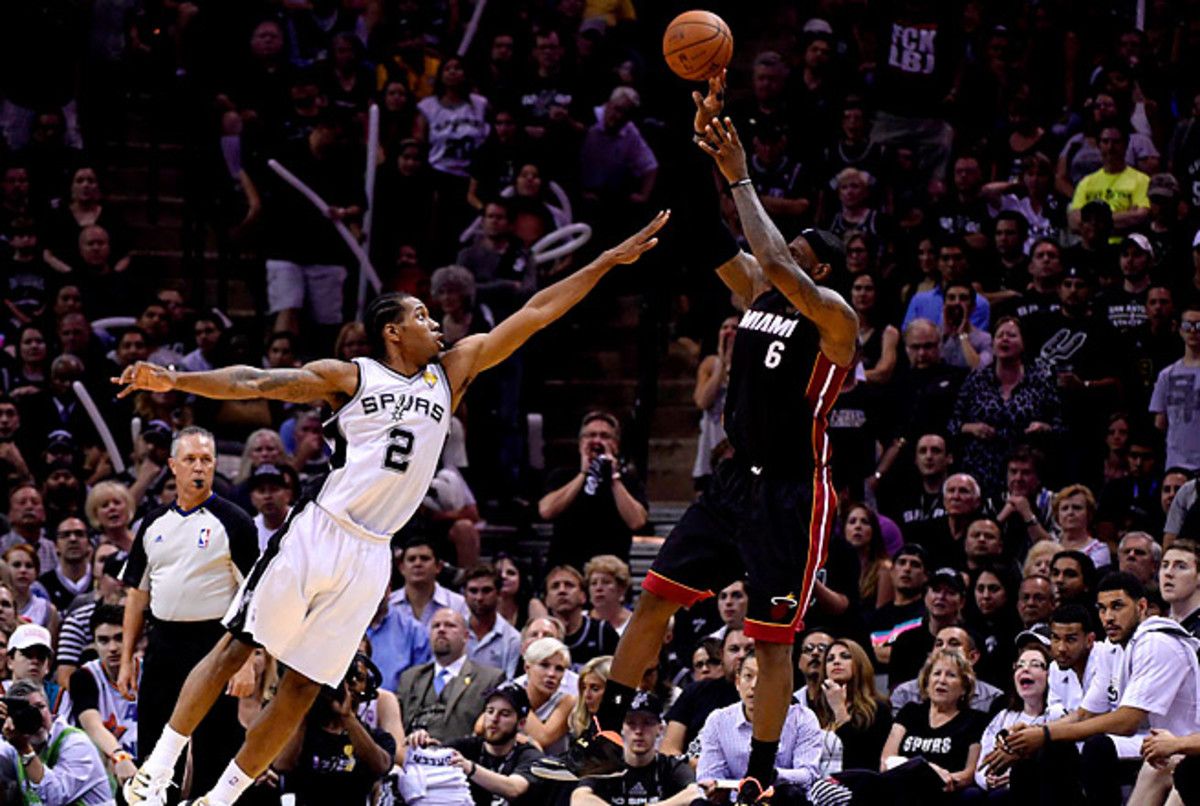 LeBron James was at his best in Game 2, finishing with 35 points and 10 rebounds in the victory. 