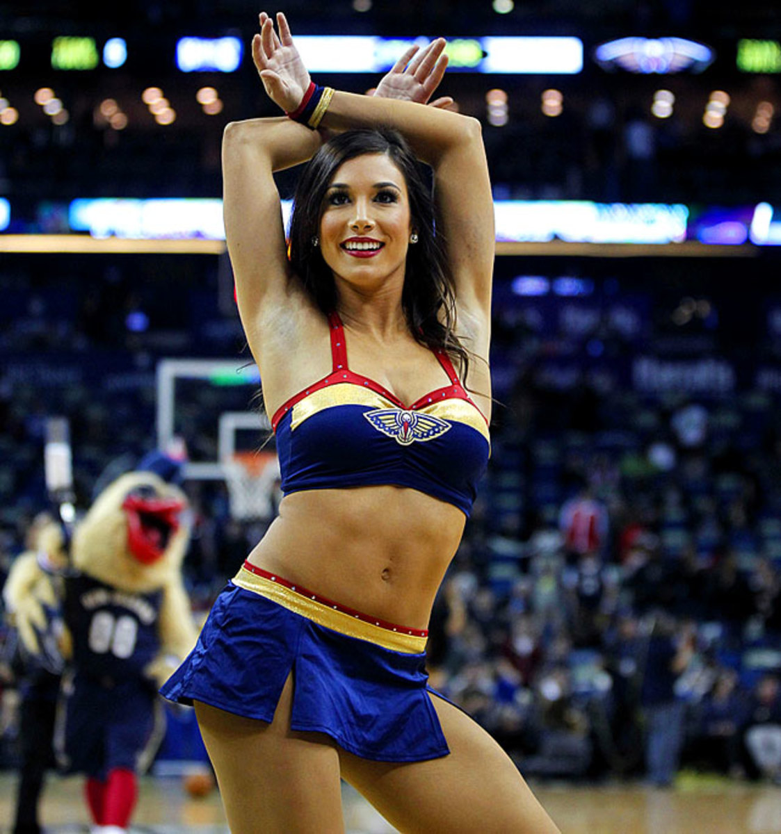 140213192026-new-orleans-pelicans-dancers-bafcdbdac61940289b1103eec5a3437b-0-single-image-cut.jpg