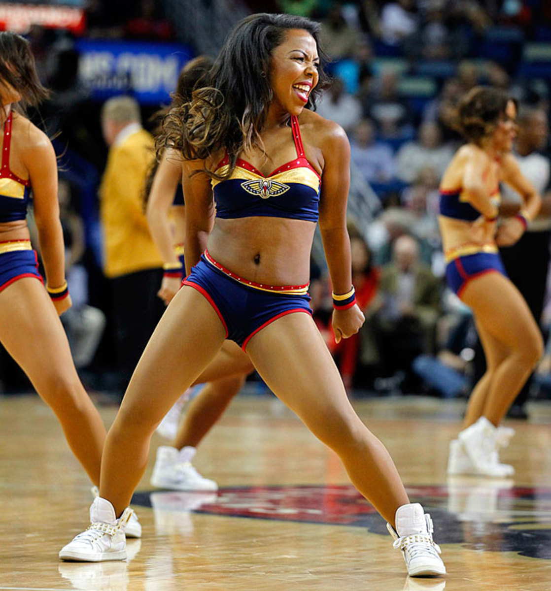 140213191849-new-orleans-pelicans-dancers-1ef06c5198b547aa9e37577cd1dca445-0-single-image-cut.jpg