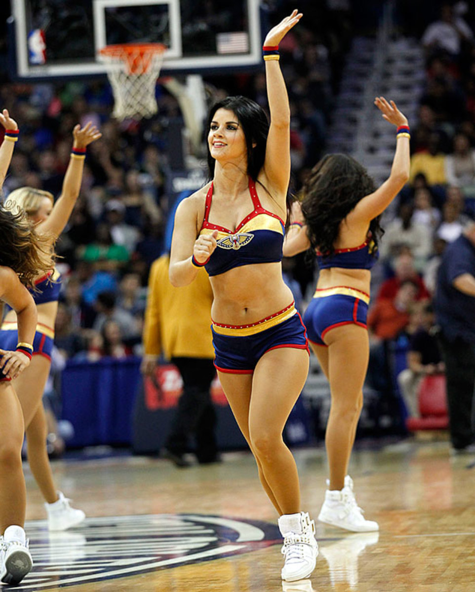 140213192020-new-orleans-pelicans-dancers-b12e686d65ae4403a3f4ef7d43454ac1-0-single-image-cut.jpg