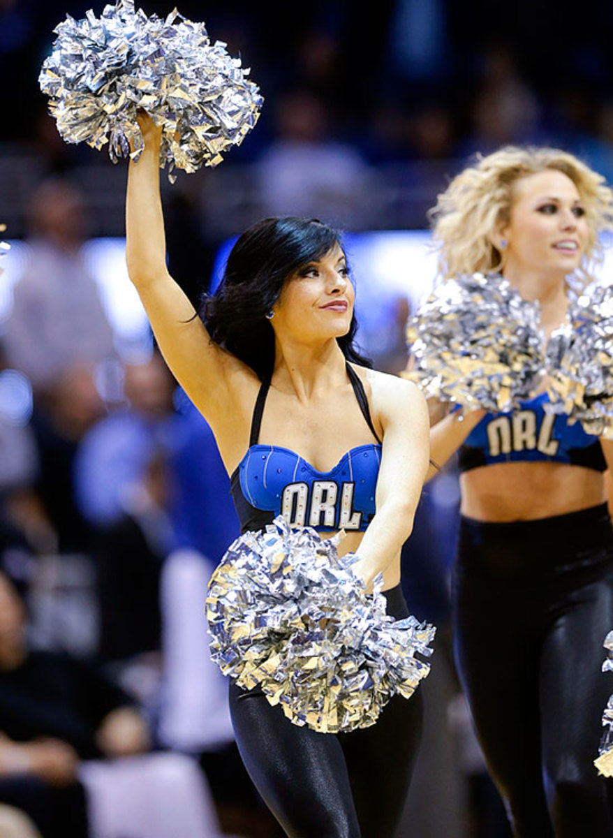 140121125556-orlando-magic-dancers-ap427196735402-10-single-image-cut.jpg