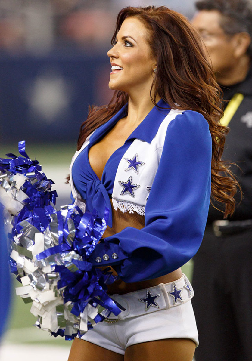 Dallas-Cowboys-cheerleaders-CEY1408281010_BroncosAtCowboys.jpg