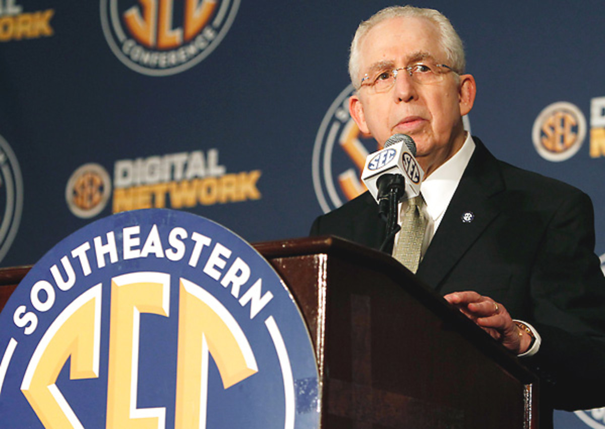 Mike Slive's base pay still trails the ACC, Pac-12 and Big Ten commissioners' salaries.