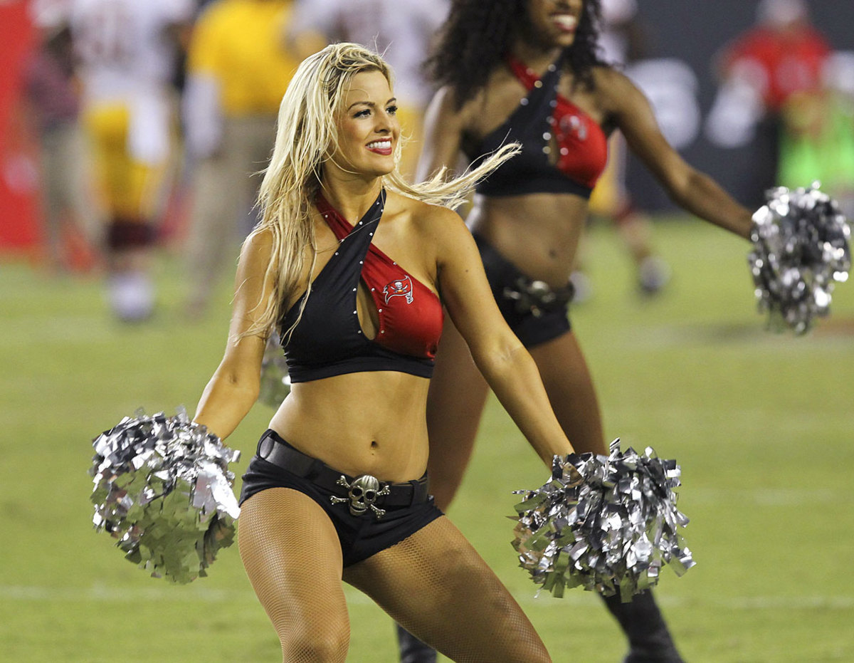 Tampa-Bay-Buccaneers-cheerleaders-CCX08282014_01278_WASH_v_TBB.jpg