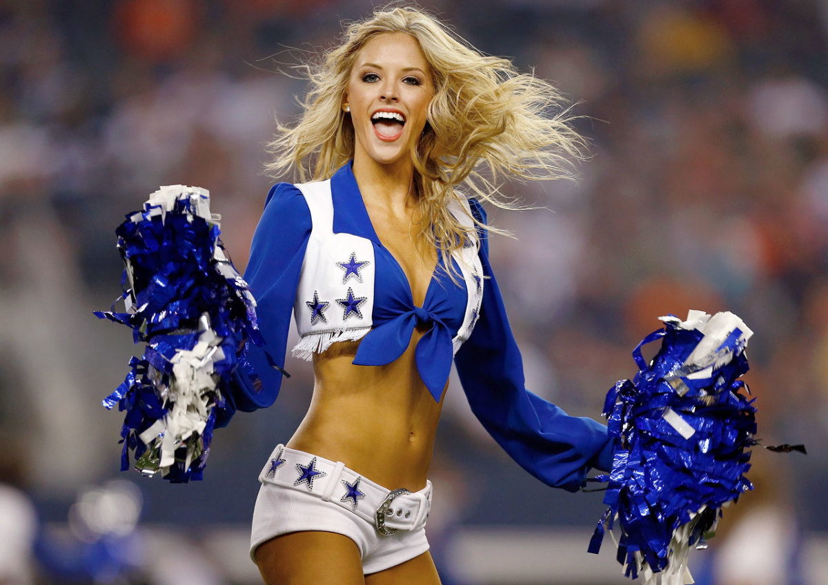 Dallas-Cowboys-cheerleaders-454311002.jpg