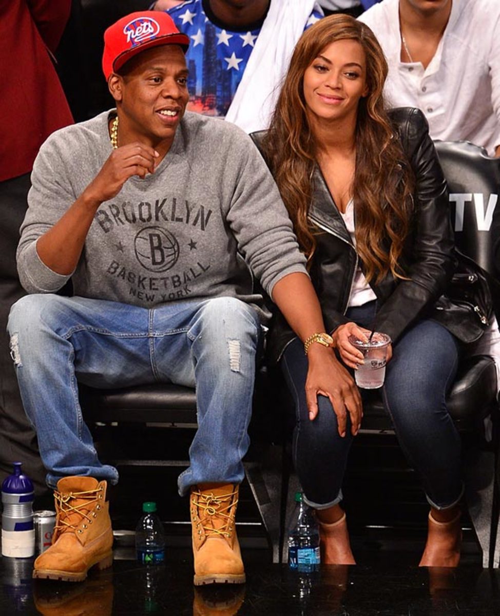 140505095447-jay-z-beyonce-single-image-cut.jpg