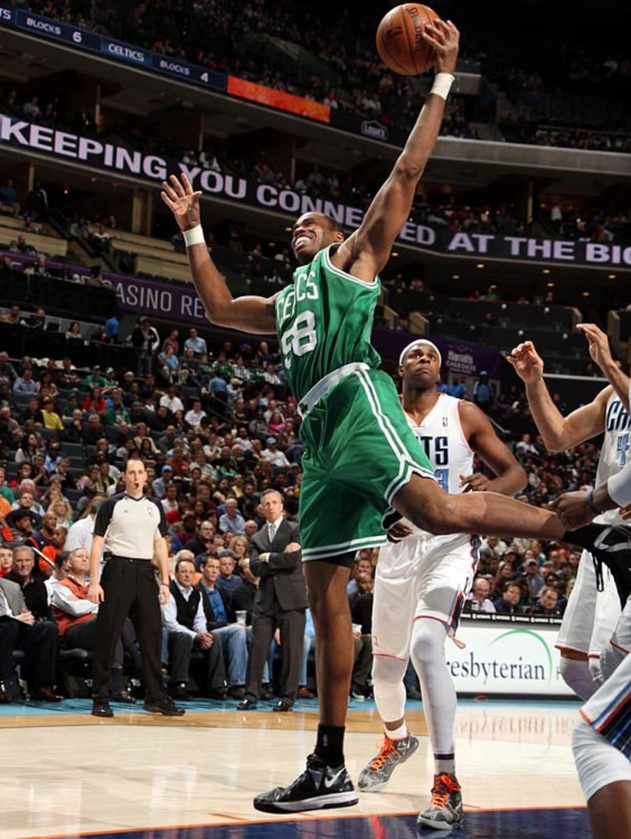 130429085204-jason-collins-celtics-single-image-cut.jpg