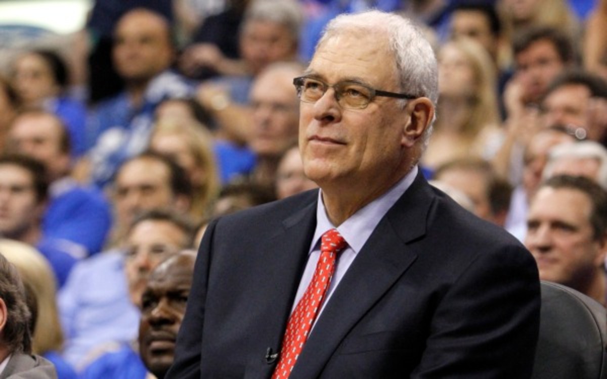 Phil Jackson has already made clear to Carmelo Anthony that he wants him back. (AP Photo/Tony Gutierrez)