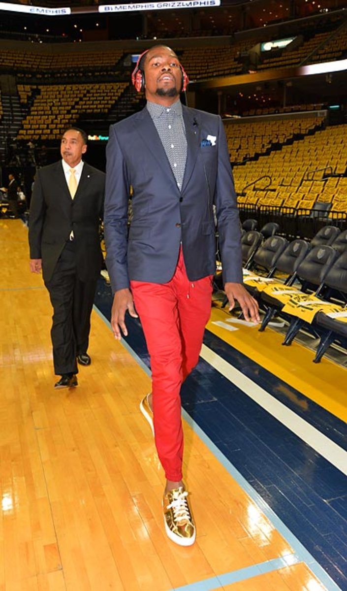 140512113906-kevin-durant-301-10-single-image-cut.jpg