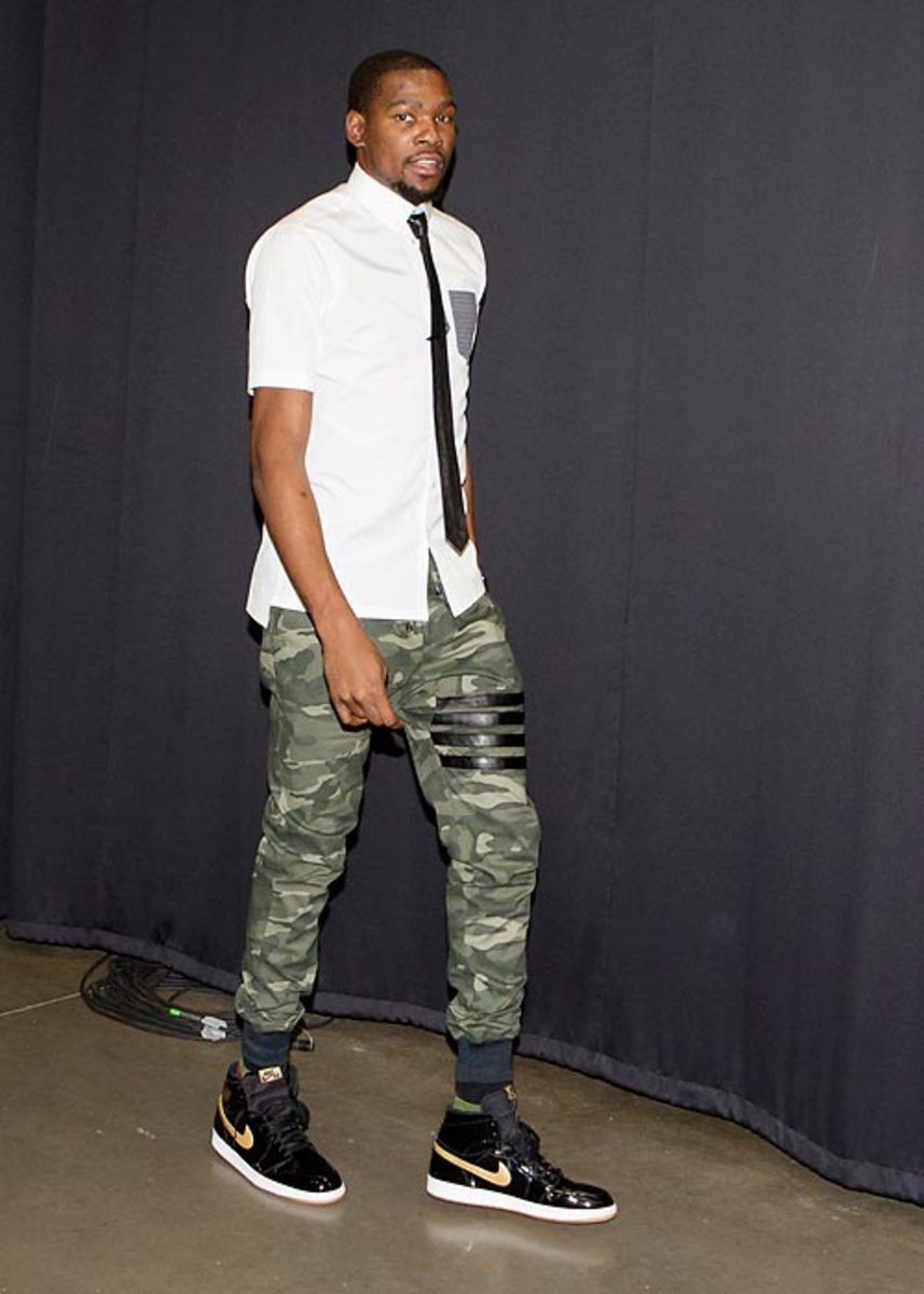 140423143359-kevin-durant-single-image-cut.jpg