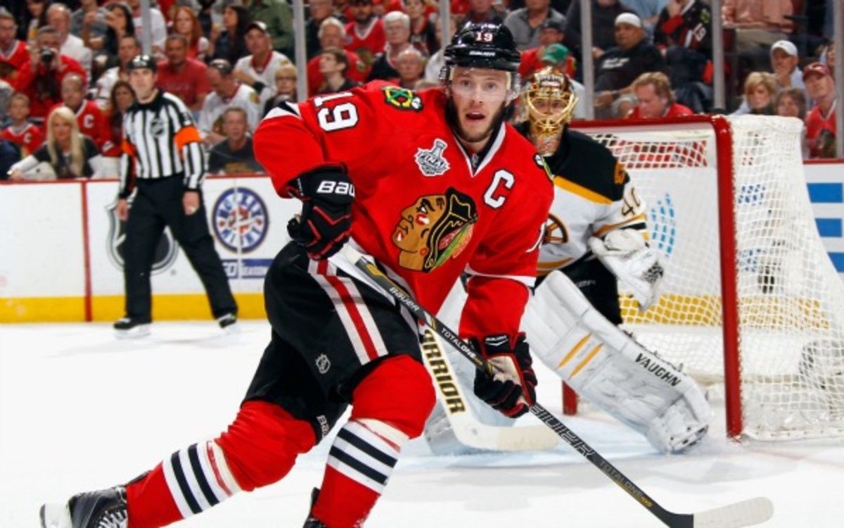 Blackhawks captain Jonathan Toews says he will play in Game 6. Dave Sandford/NHL/Getty Images)