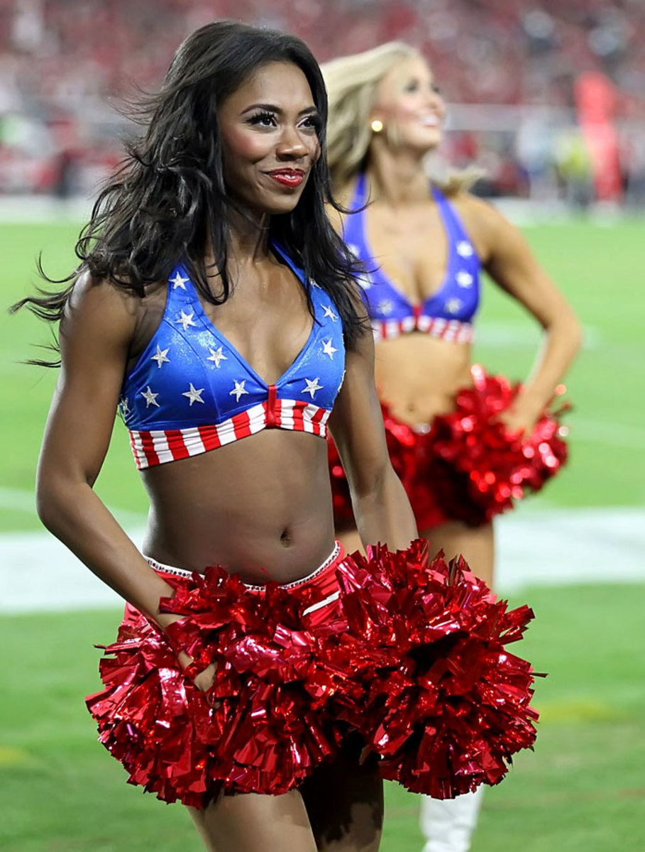 Arizona-Cardinals-cheerleaders-YPP_4058.jpg