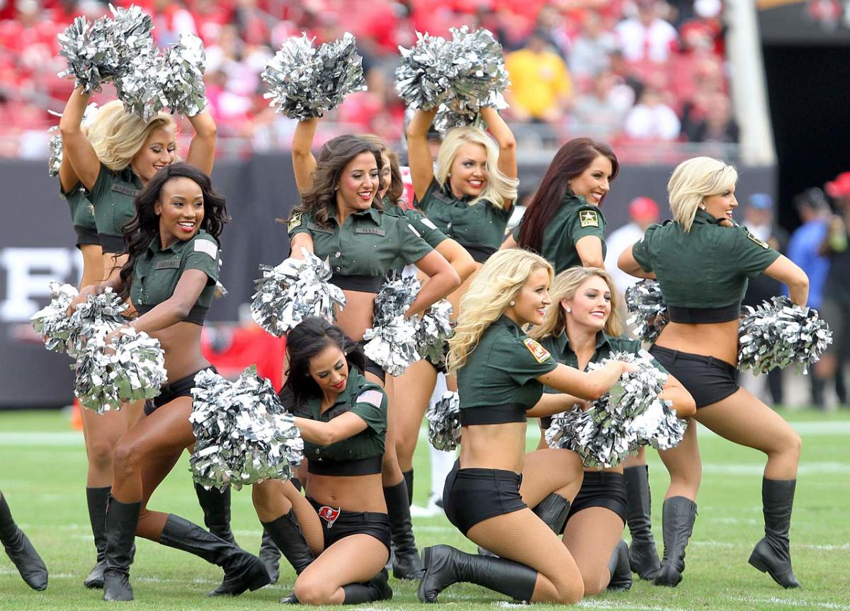 Tampa-Bay-Buccaneers-cheerleaders-357141109333_Falcons_at_Bucs.jpg