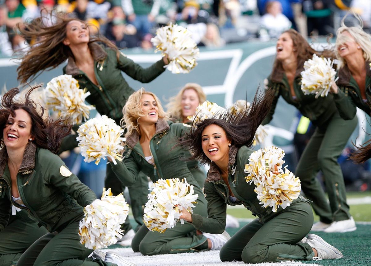 New-York-Jets-Flight-Crew-cheerleaders-AP390710799664_15.jpg