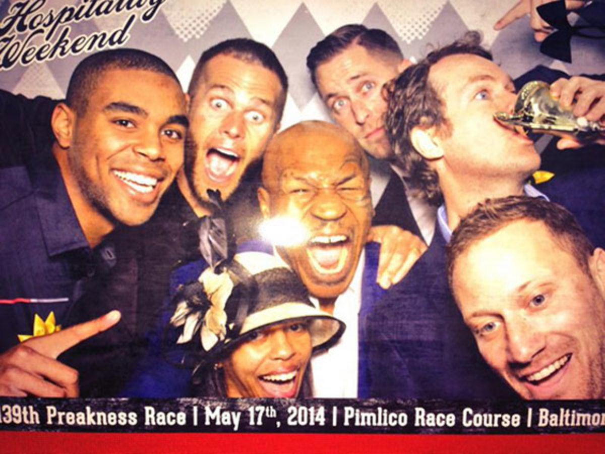 Mike Tyson and Tom Brady take selfie at Preakness