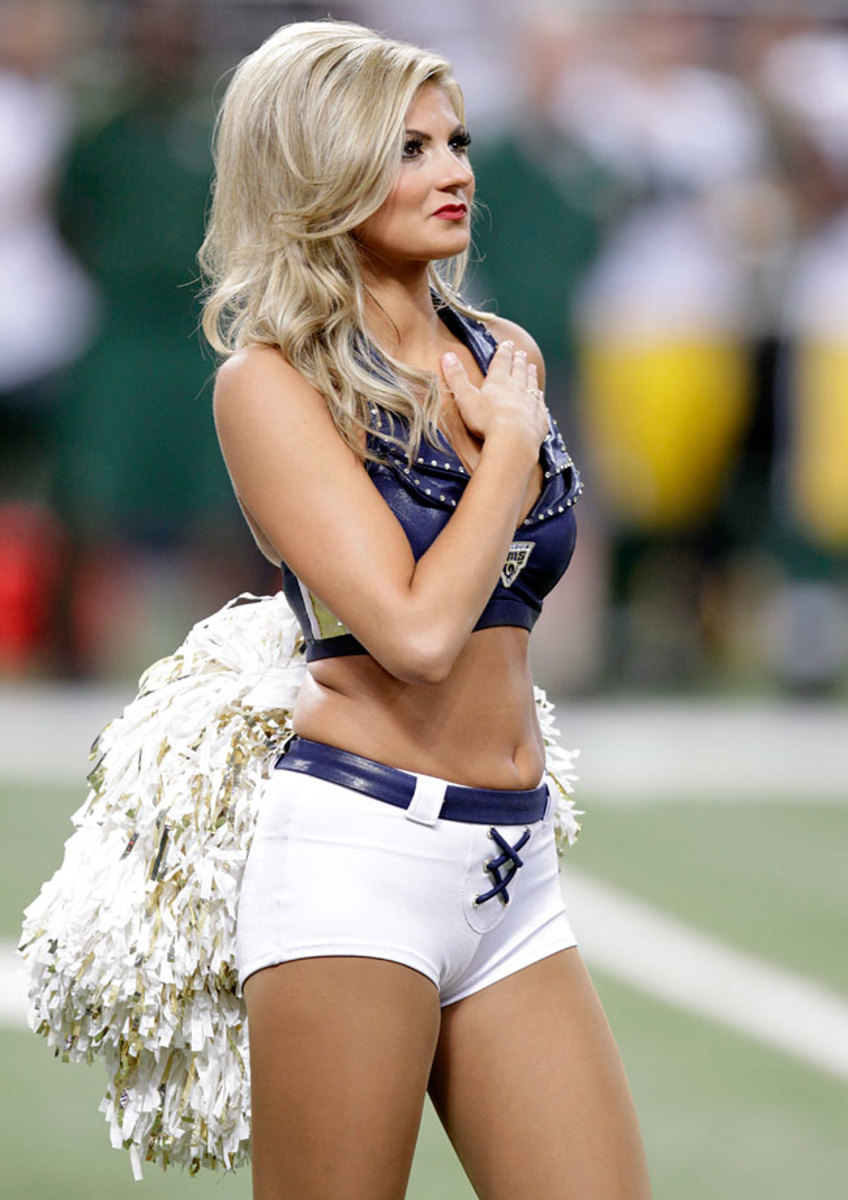 St-Louis-Rams-cheerleaders-AP683088398137_17.jpg
