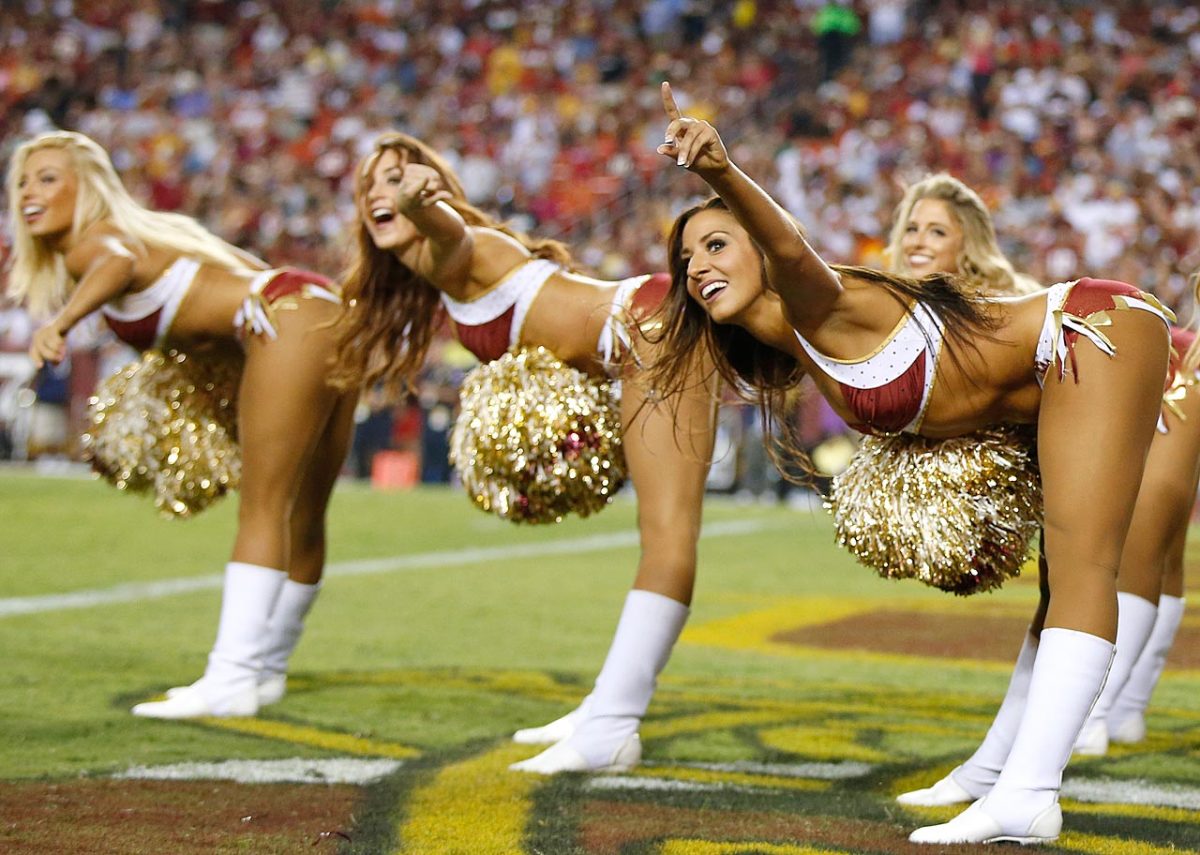 Washington-Redskins-cheerleaders-AP814459121067_9.jpg