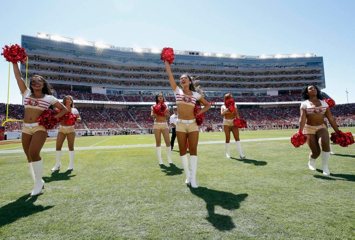 San-Francisco-49ers-Gold-Rush-cheerleaders-AP859505421478_13.jpg