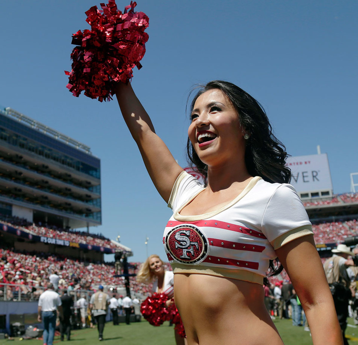 San-Francisco-49ers-Gold-Rush-cheerleaders-AP577740496415_14.jpg