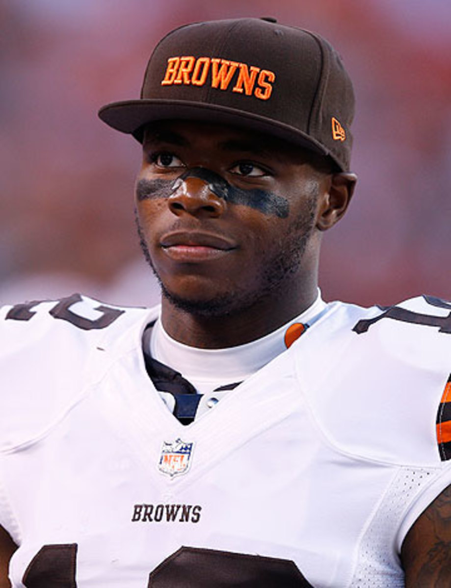 Josh Gordon is considering suing the NFL in the wake of his year-long suspension. (Joe Robbins/Getty Images)