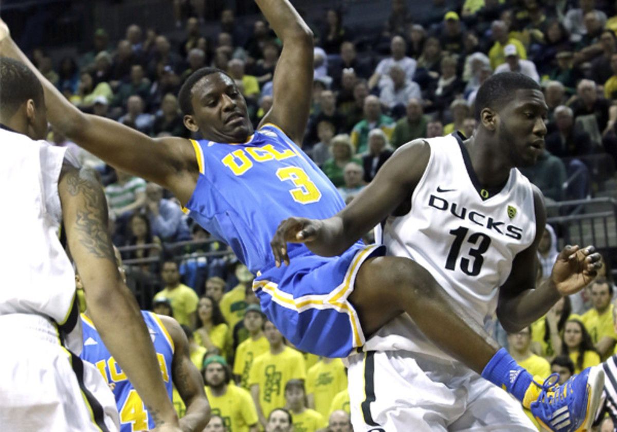 Jordan Adams helped UCLA comeback to beat Oregon on Thursday night. (AP)