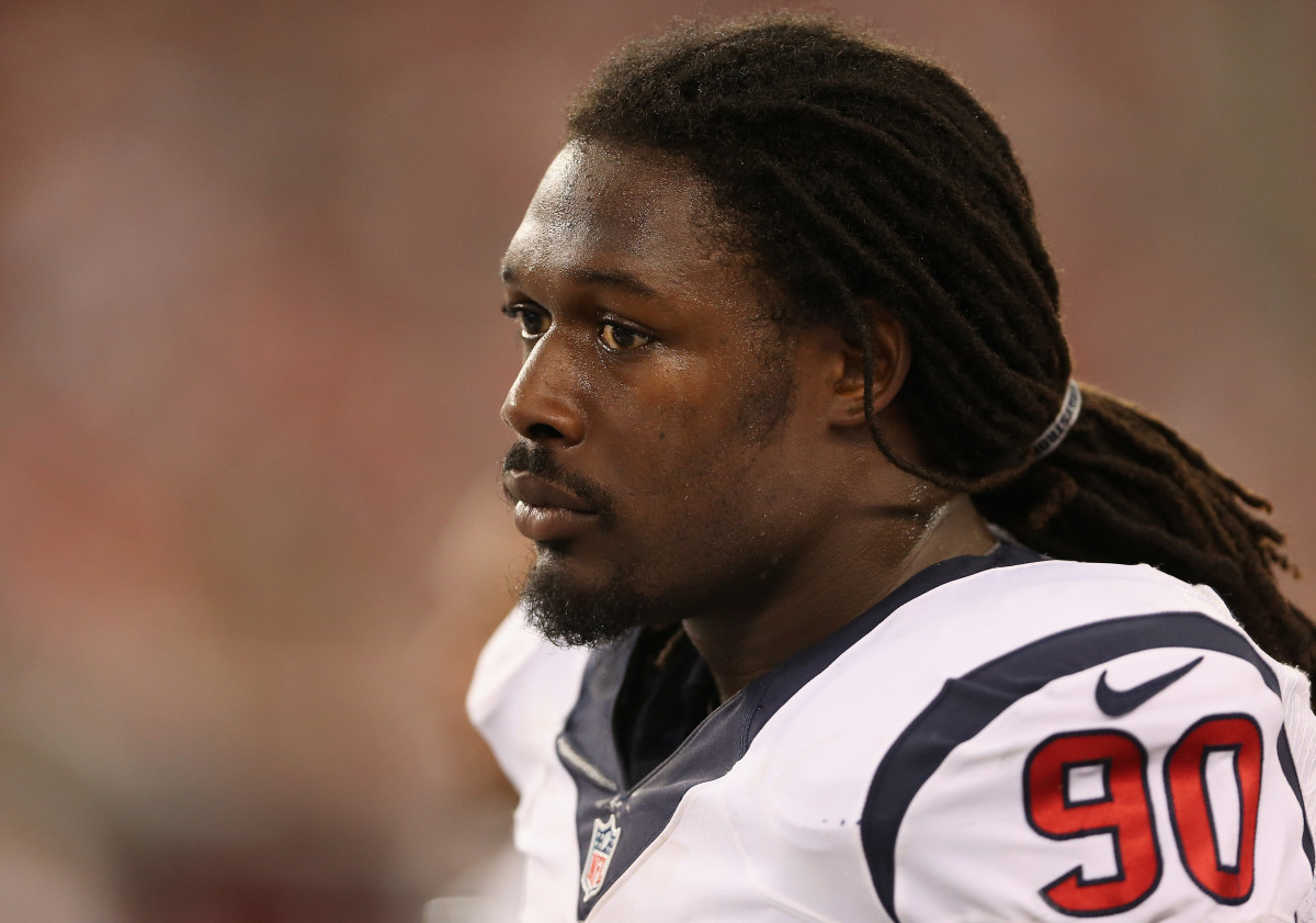 Jadeveon Clowney has two big hits in Texans-Falcons preseason game