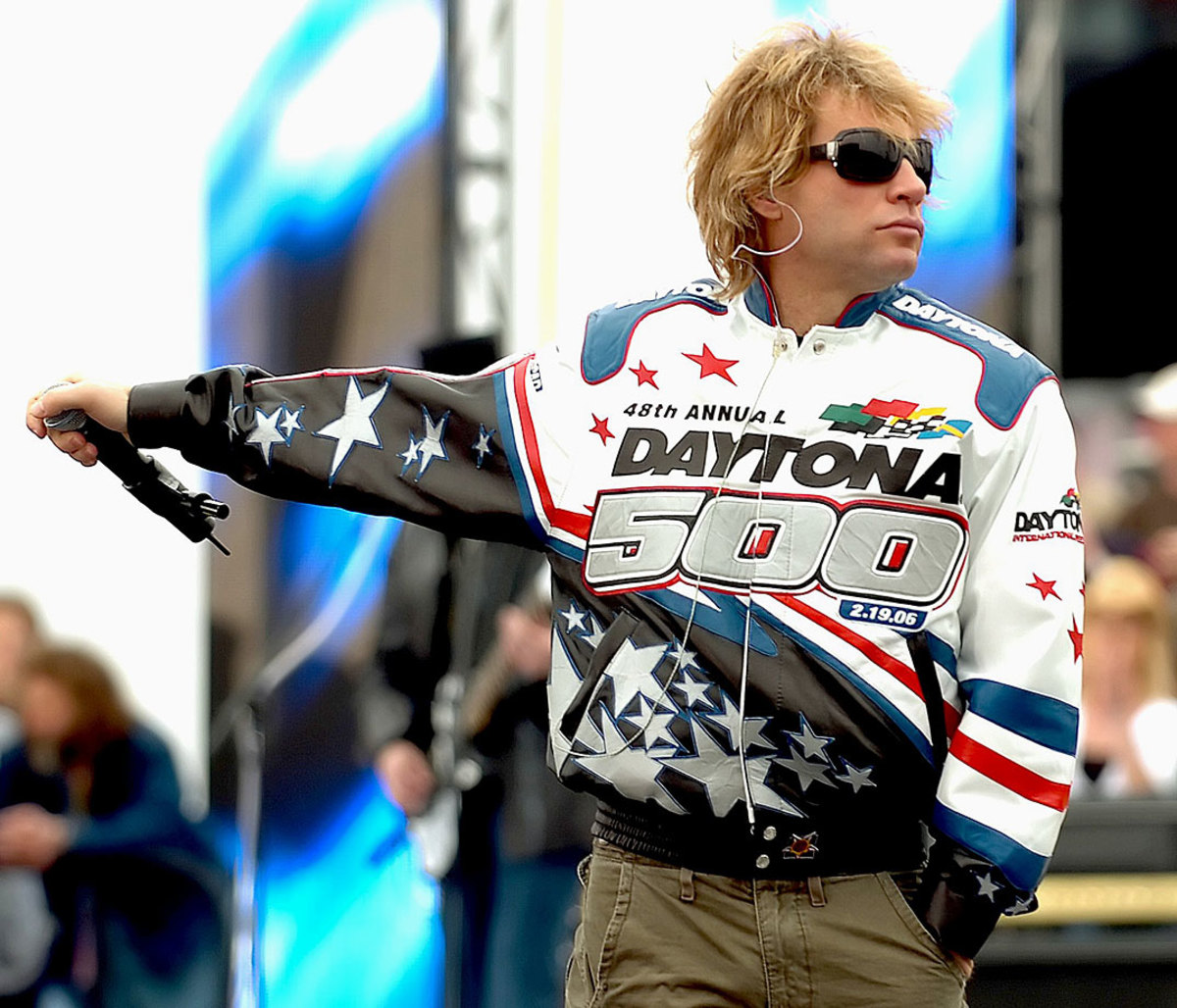 2006-0219-jon-bon-jovi-nascar.jpg