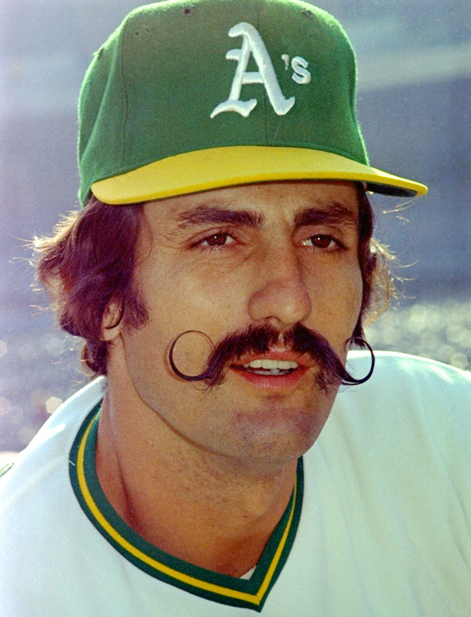 Rollie-Fingers.jpg