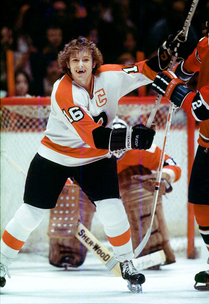 17-bobby-clarke-001344509.jpg