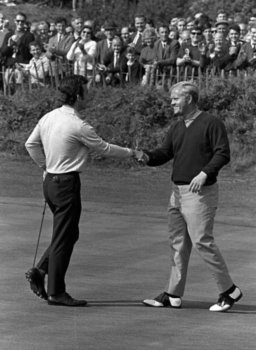 1969 Ryder Cup, Birkdale, Lancashire, America 16 v Great Britain and Ireland 16, Great Britain's Tony Jacklin shakes hands with USA's Jack Nicklaus 