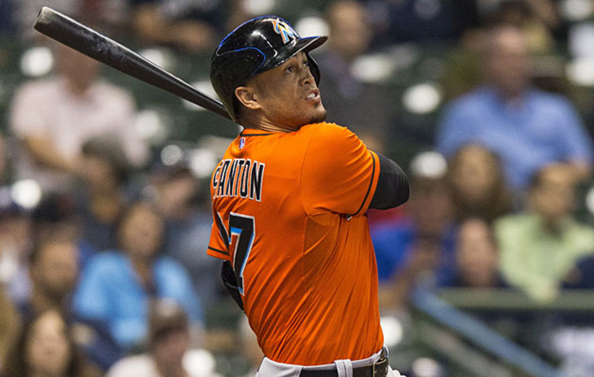 Giancarlo Stanton reportedly has deal with Marlins
