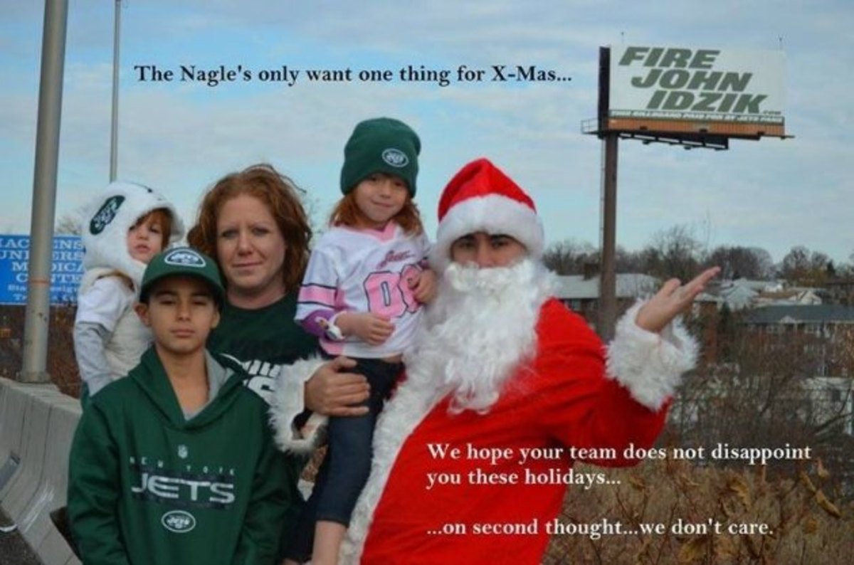 New-york-Jets-christmas-card-fire-idzik-image.jpg