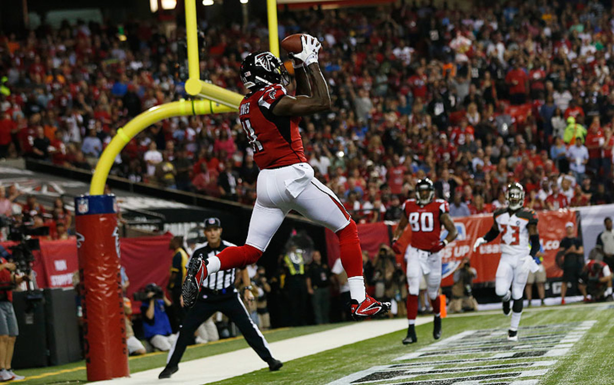 There weren't many Bucs around for either of Julio Jones' two touchdown catches Thursday night. (John Bazemore/AP)