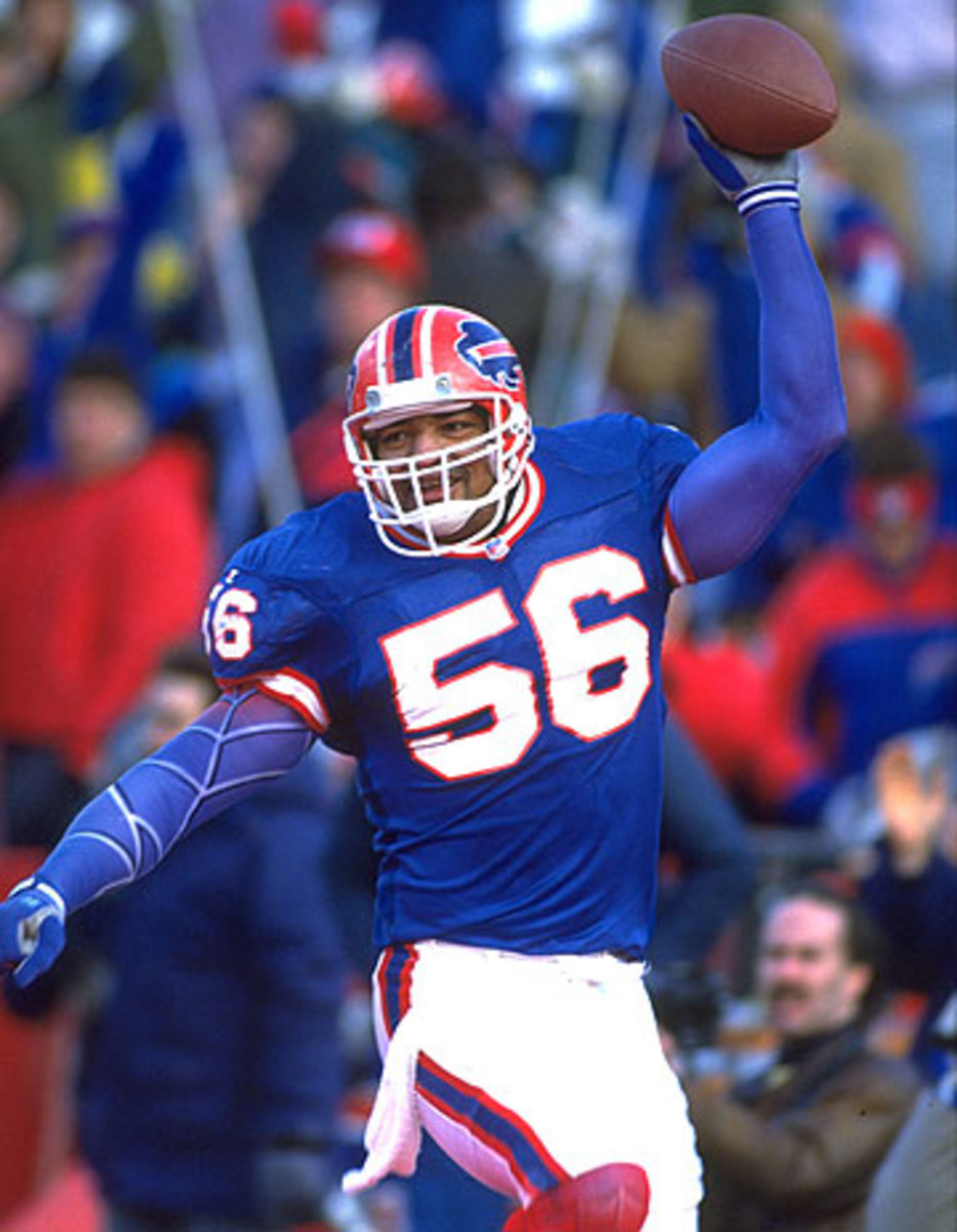 Darryl Talley was a Bill from 1983-94, playing linebacker in all four of Buffalo's Super Bowl appearances.(Rick Stewart/Getty Images)