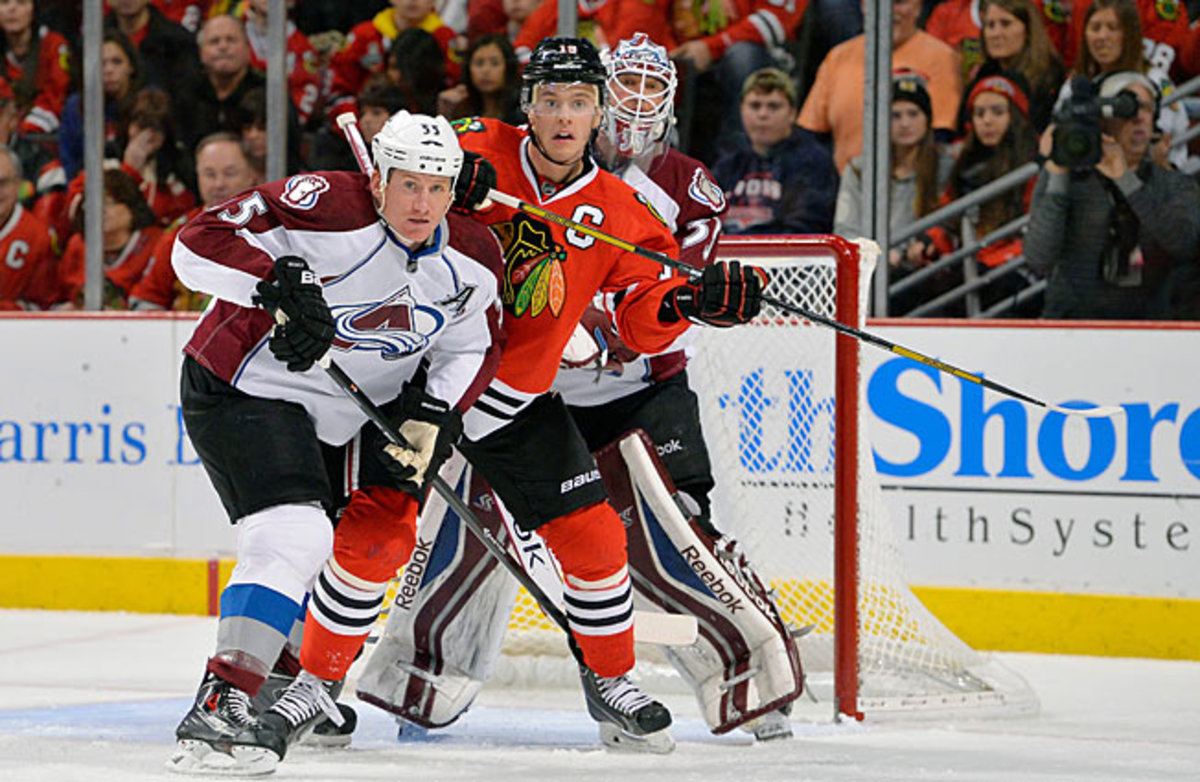 The Avalanche and defending Cup champion Blackhawks are on course for a first round showdown.
