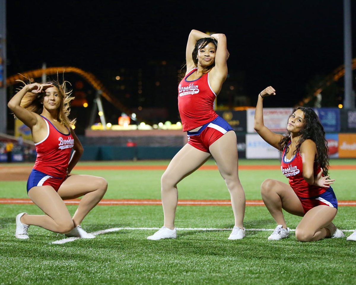 cheerleaders-BEA_3031A.jpg