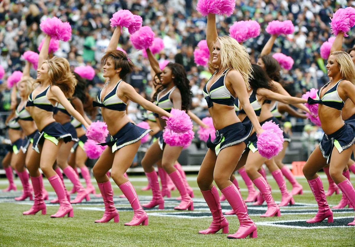 Seattle-Seahawks-Sea-Gals-cheerleaders-X158805-TK1_1427.jpg