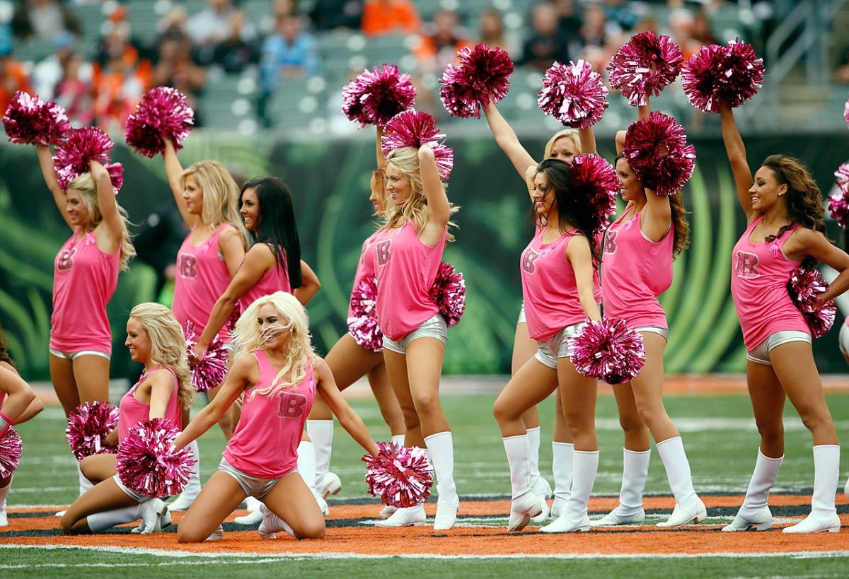 Cincinnati-Bengals-Ben-Gals-cheerleaders-AP197149484878_3.jpg