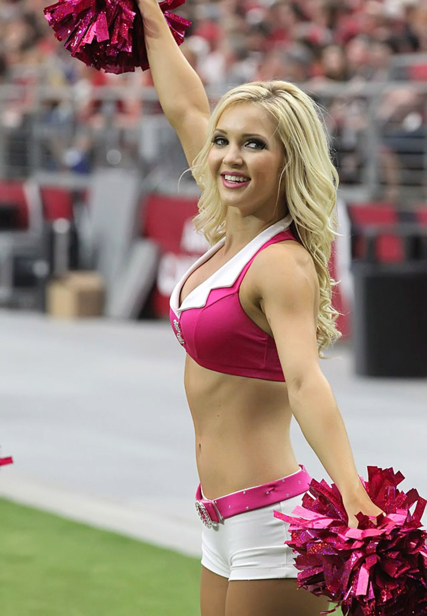 Arizona-Cardinals-cheerleaders-BY4_2479.jpg