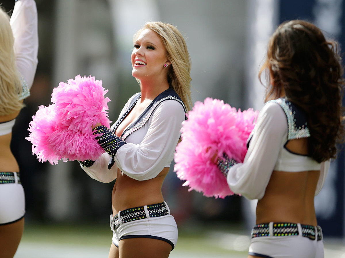 Seattle-Seahawks-Sea-Gals-cheerleaders-AP202884206116_6.jpg