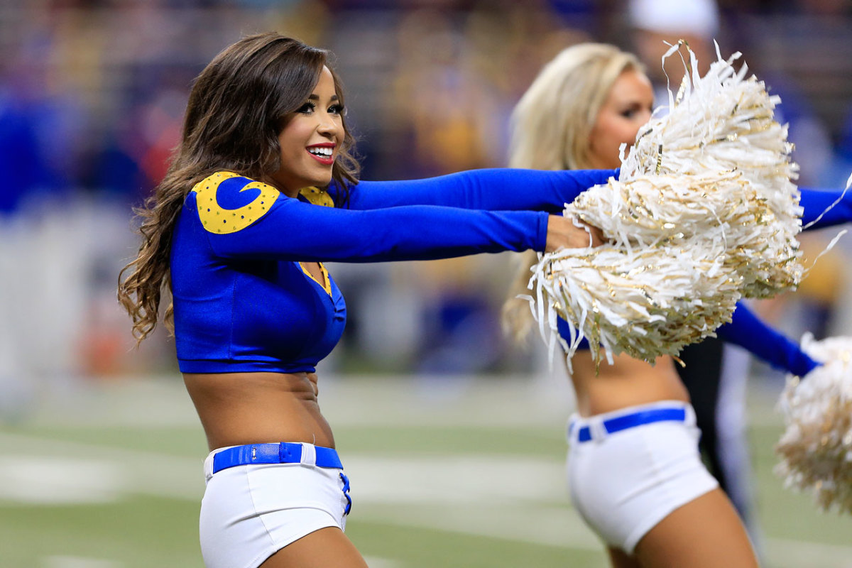 St-Louis-Rams-cheerleaders-AP724592256134_15.jpg