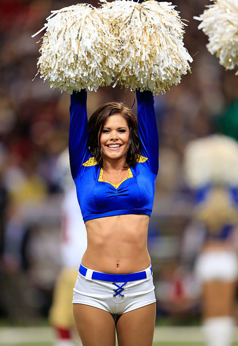 St-Louis-Rams-cheerleaders-AP864463569185_10.jpg